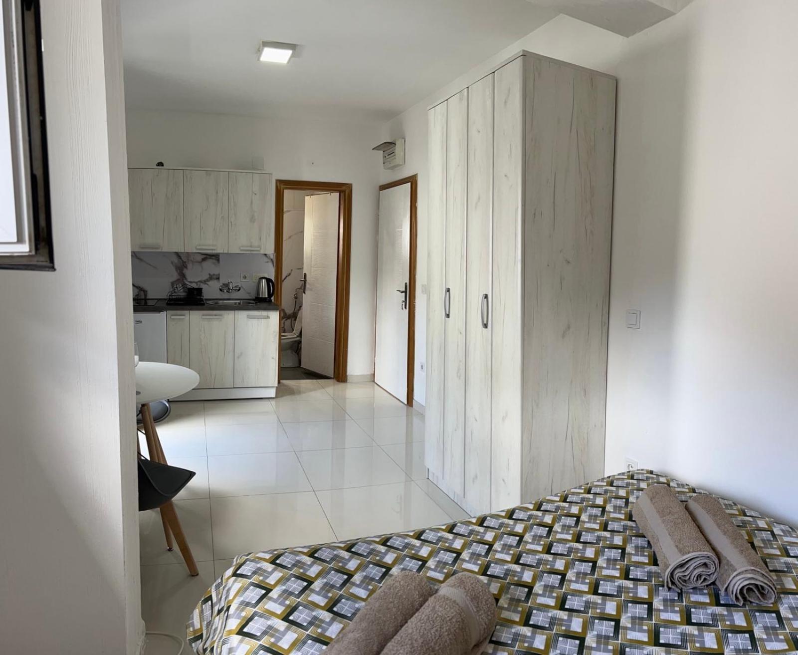 Apartment As *