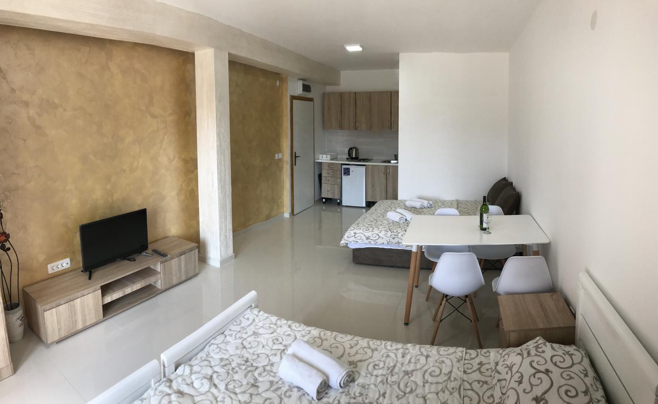 Apartment As *