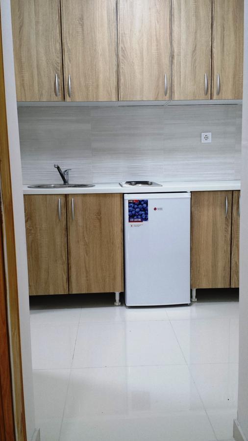 As Apartment *